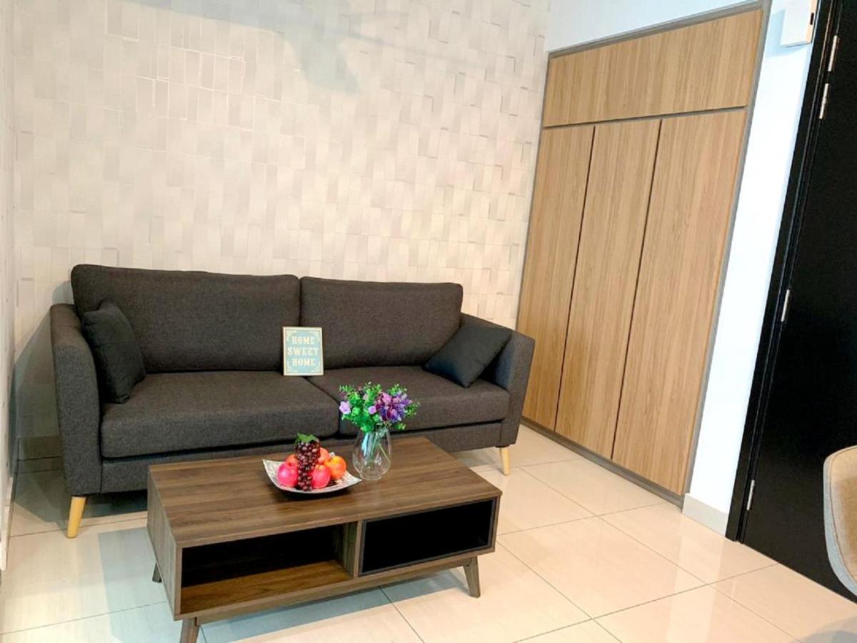 Almas Suites Puteri Harbour Nusajaya  Ngoại thất bức ảnh