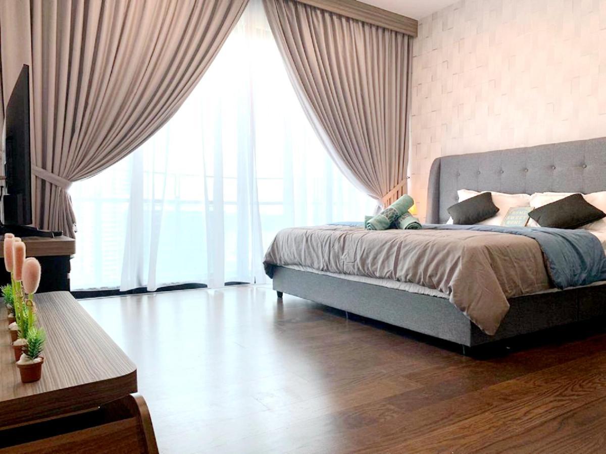 Almas Suites Puteri Harbour Nusajaya  Ngoại thất bức ảnh