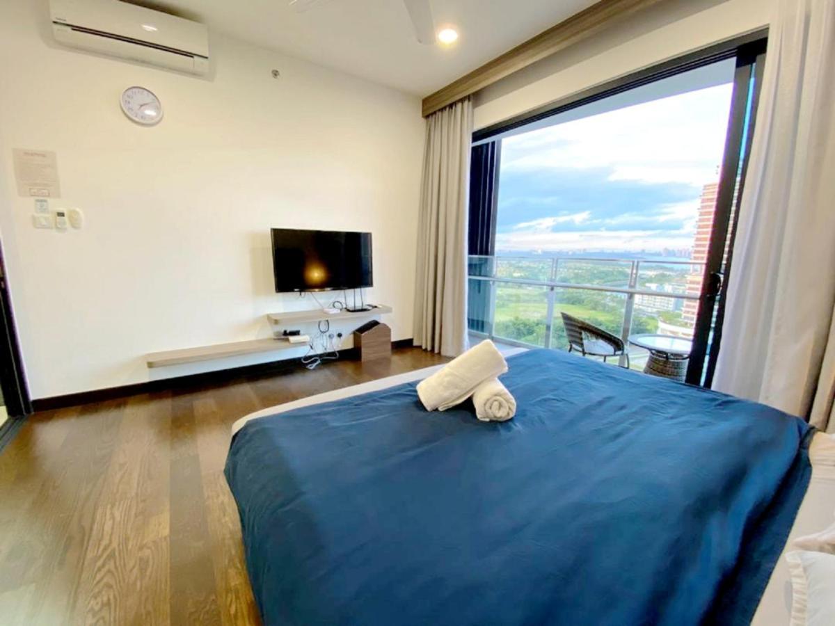 Almas Suites Puteri Harbour Nusajaya  Ngoại thất bức ảnh