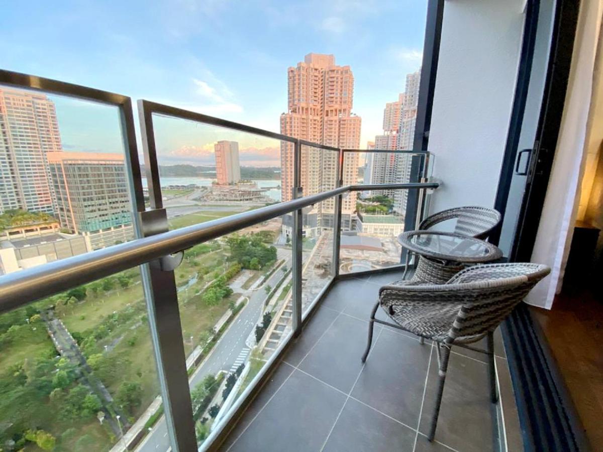 Almas Suites Puteri Harbour Nusajaya  Ngoại thất bức ảnh