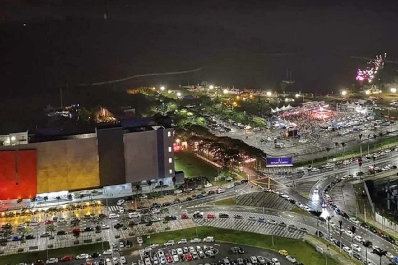Almas Suites Puteri Harbour Nusajaya  Ngoại thất bức ảnh