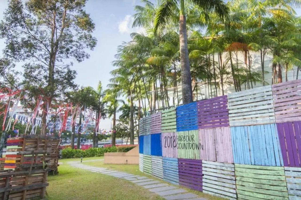 Almas Suites Puteri Harbour Nusajaya  Ngoại thất bức ảnh