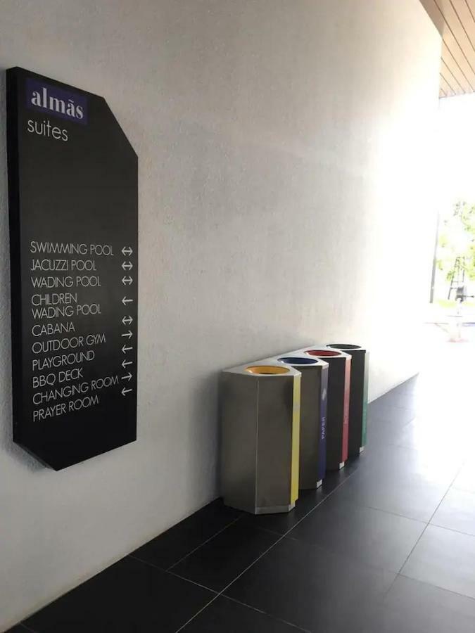 Almas Suites Puteri Harbour Nusajaya  Ngoại thất bức ảnh